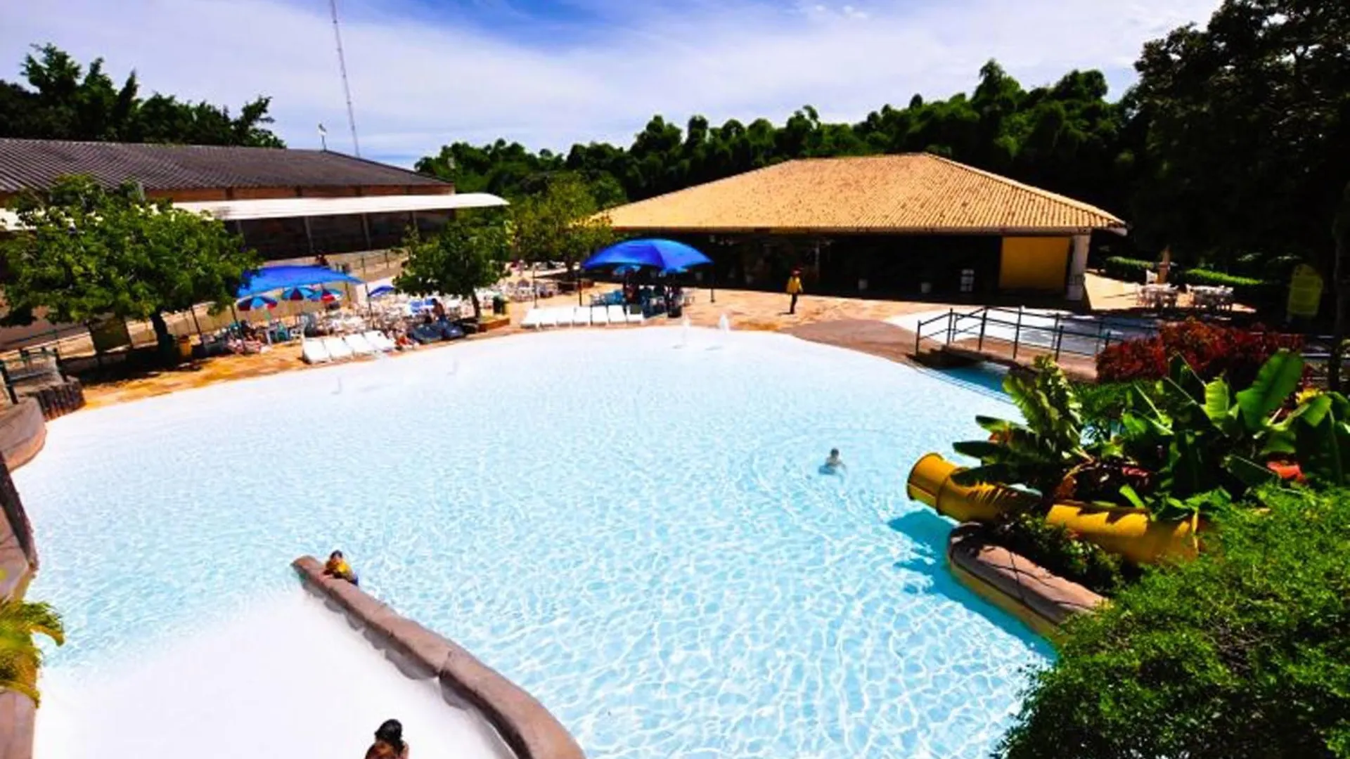 Piazza Diroma - Ganhe Cortesia Para O Diroma Acqua Park Caldas Novas