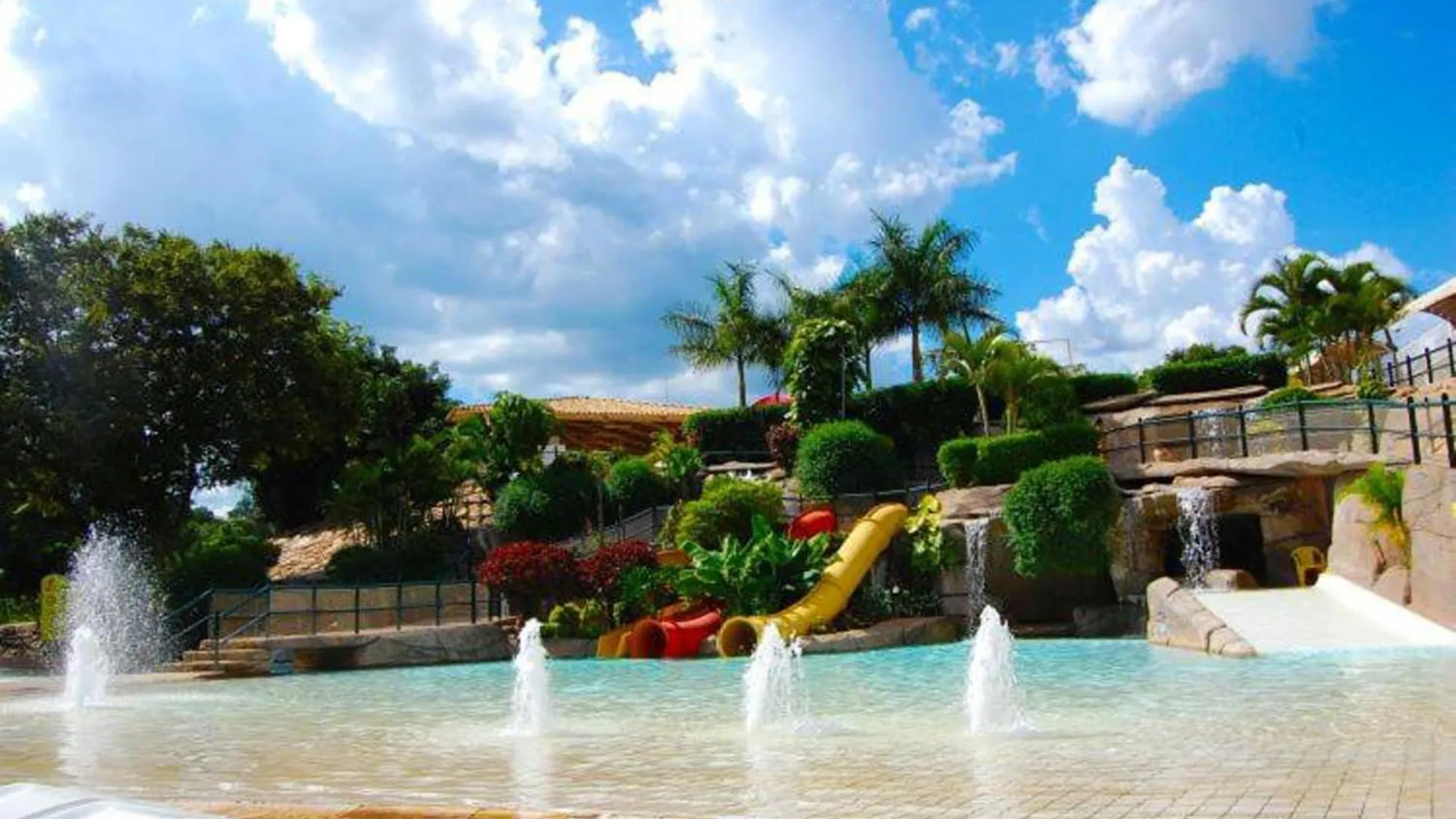 Piazza Diroma - Ganhe Cortesia Para O Diroma Acqua Park Caldas Novas 0*,  Brazil