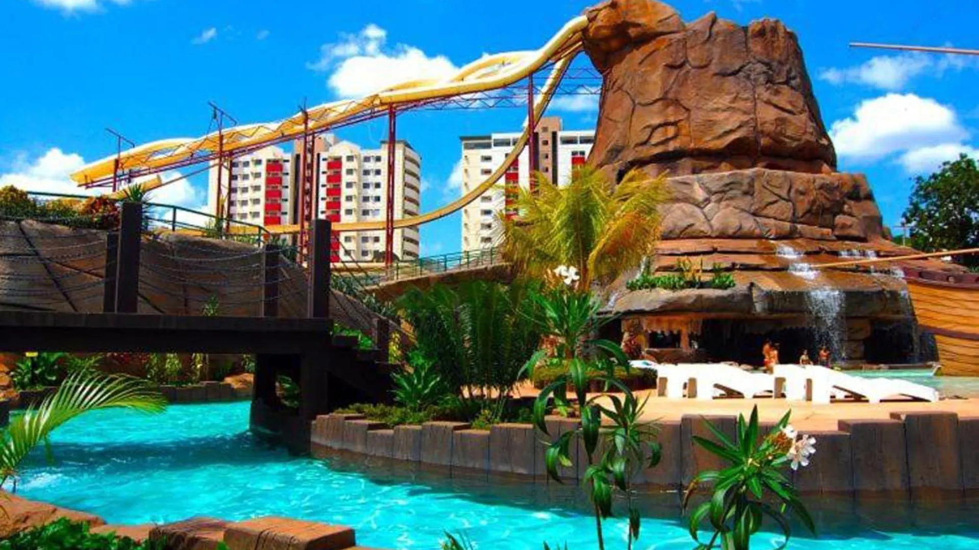 Piazza Diroma - Ganhe Cortesia Para O Diroma Acqua Park Caldas Novas
